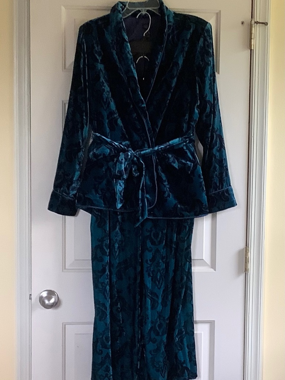 G.I.L.I Velvet Suit Jacket & Wide Leg Pant Teal/ Black SZ 14
